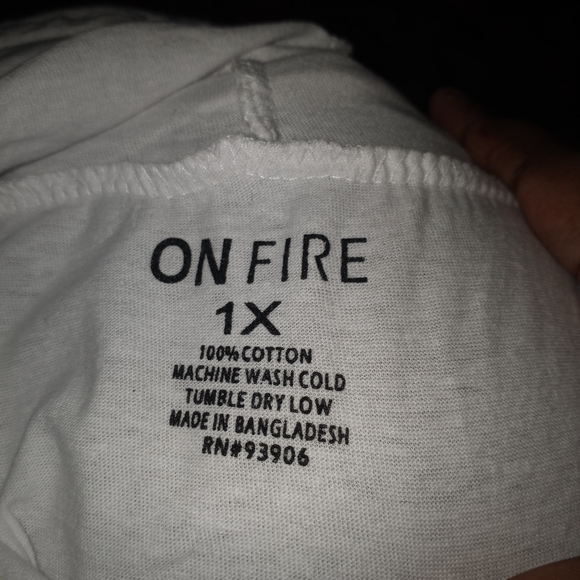 ON FIRE- Trust In The Lord With All Your Heart- Women's Hooded Tee- PLUS SIZE - Picture 2 of 5